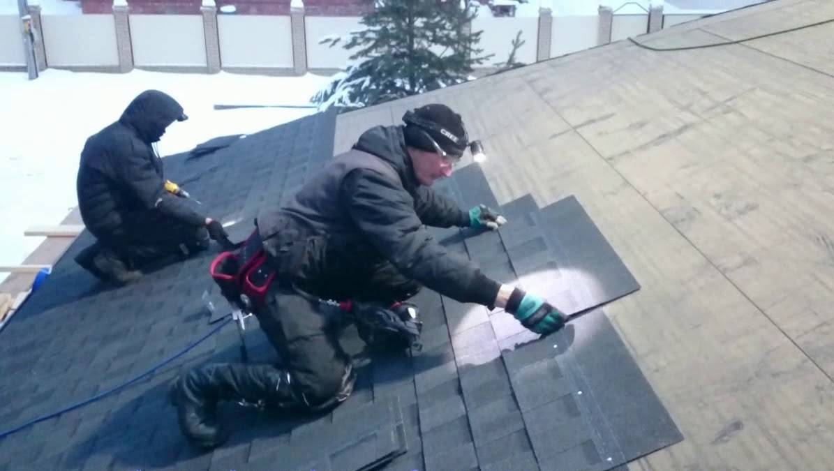 Строим крышу зимой: 5 плюсов, 4 минуса, 1 запрет
