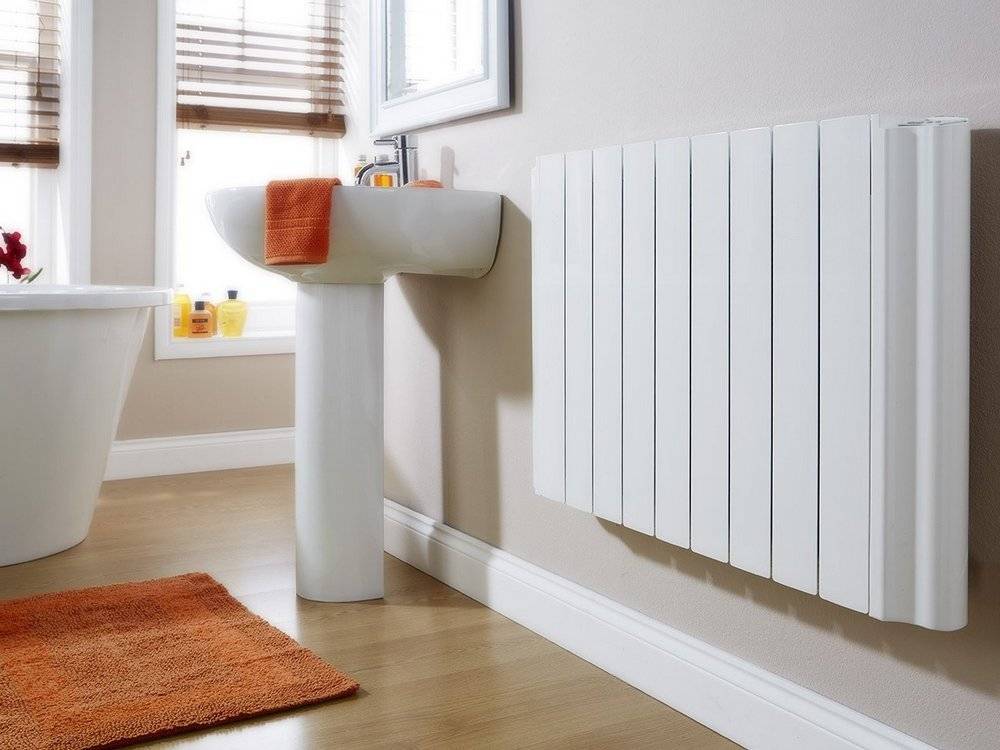 Какие радиаторы отопления для квартиры лучше: чугунные, стальные, алюминиевые, рейтинг, видео и фото