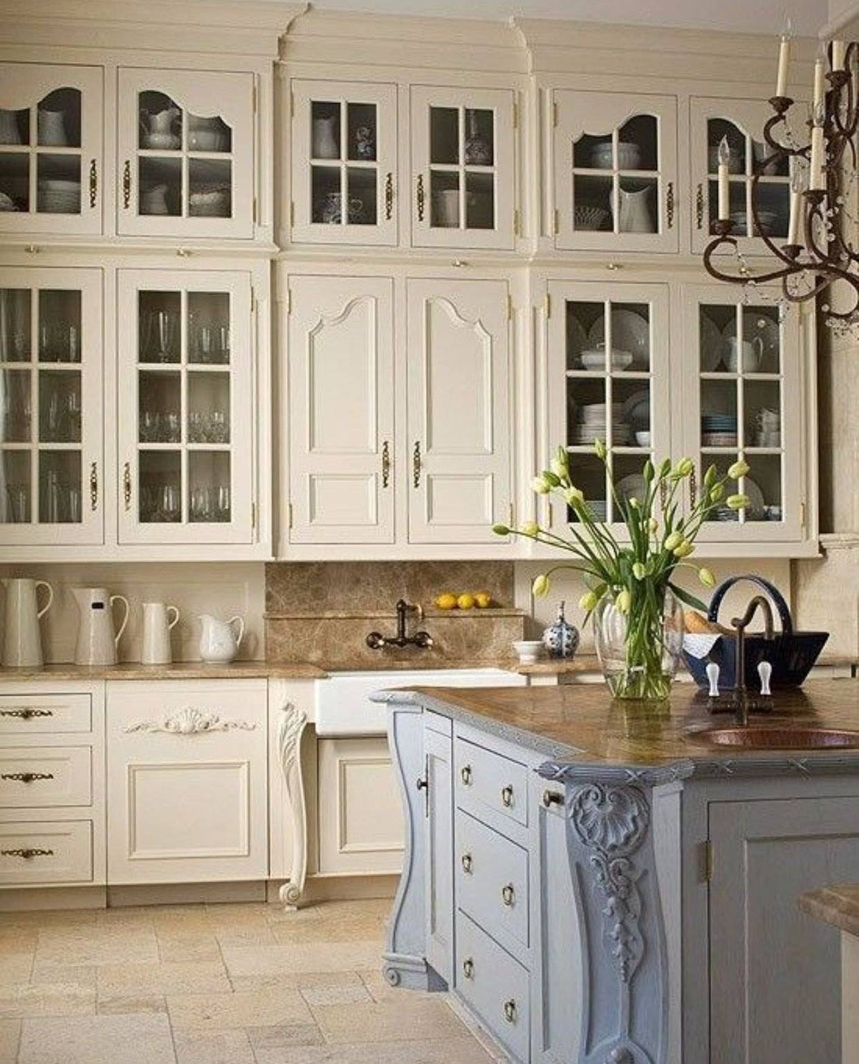 Самостоятельно создаем интерьер кухни во французском стиле в доме или в квартире