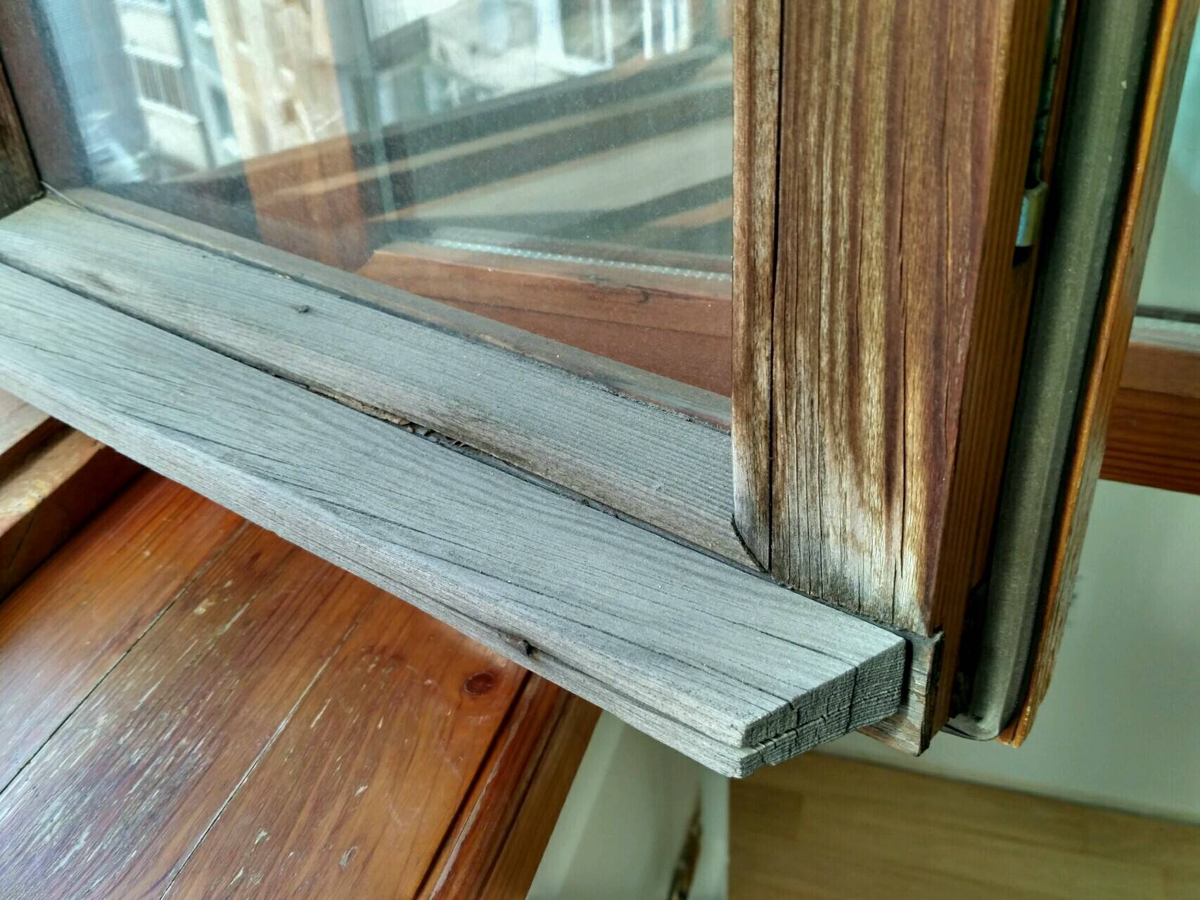 Какой краской лучше красить деревянные окна - ремонт и стройка