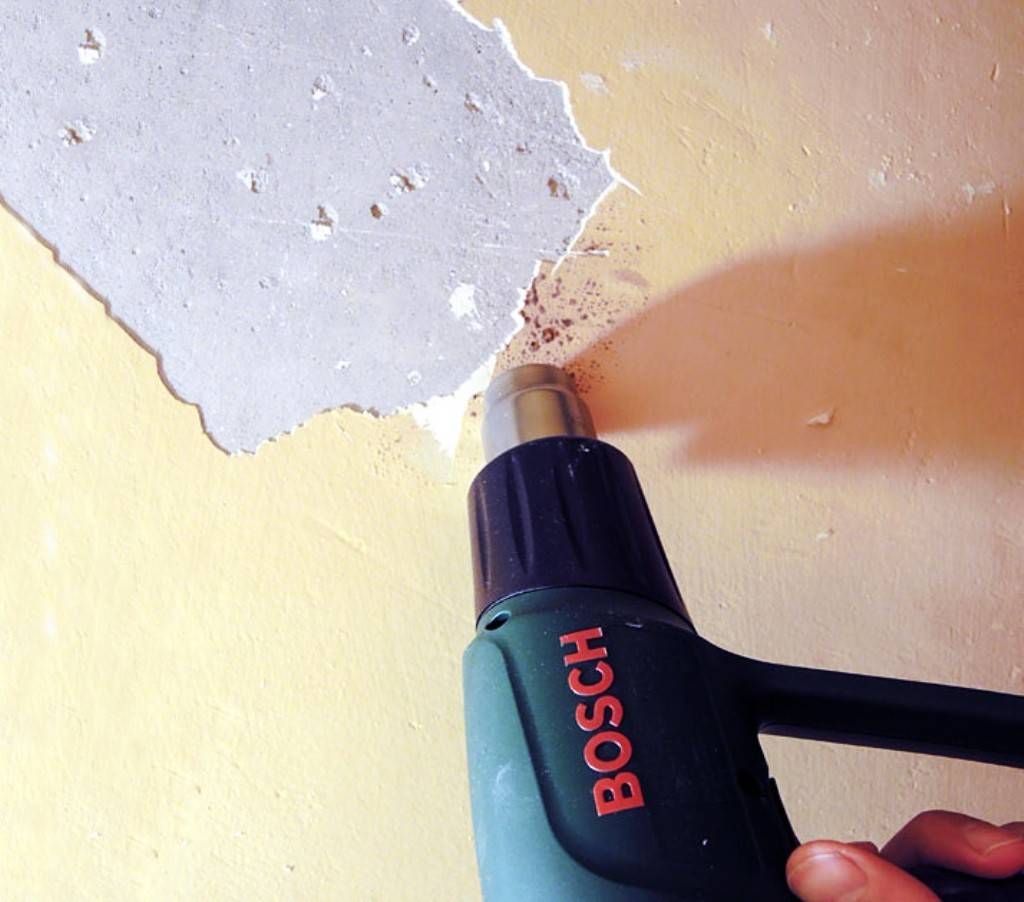 Как удалить старую краску со стен?