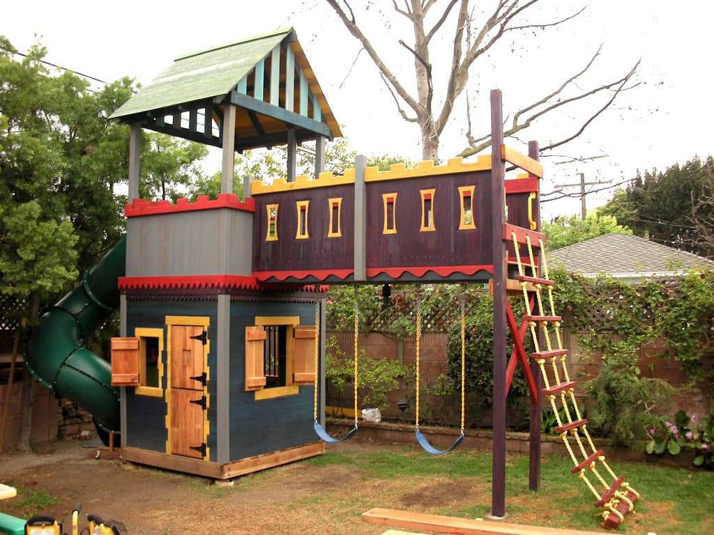 Детская площадка на даче своими руками: игровая, спортивная | (100 оригинальных фото идей & видео)