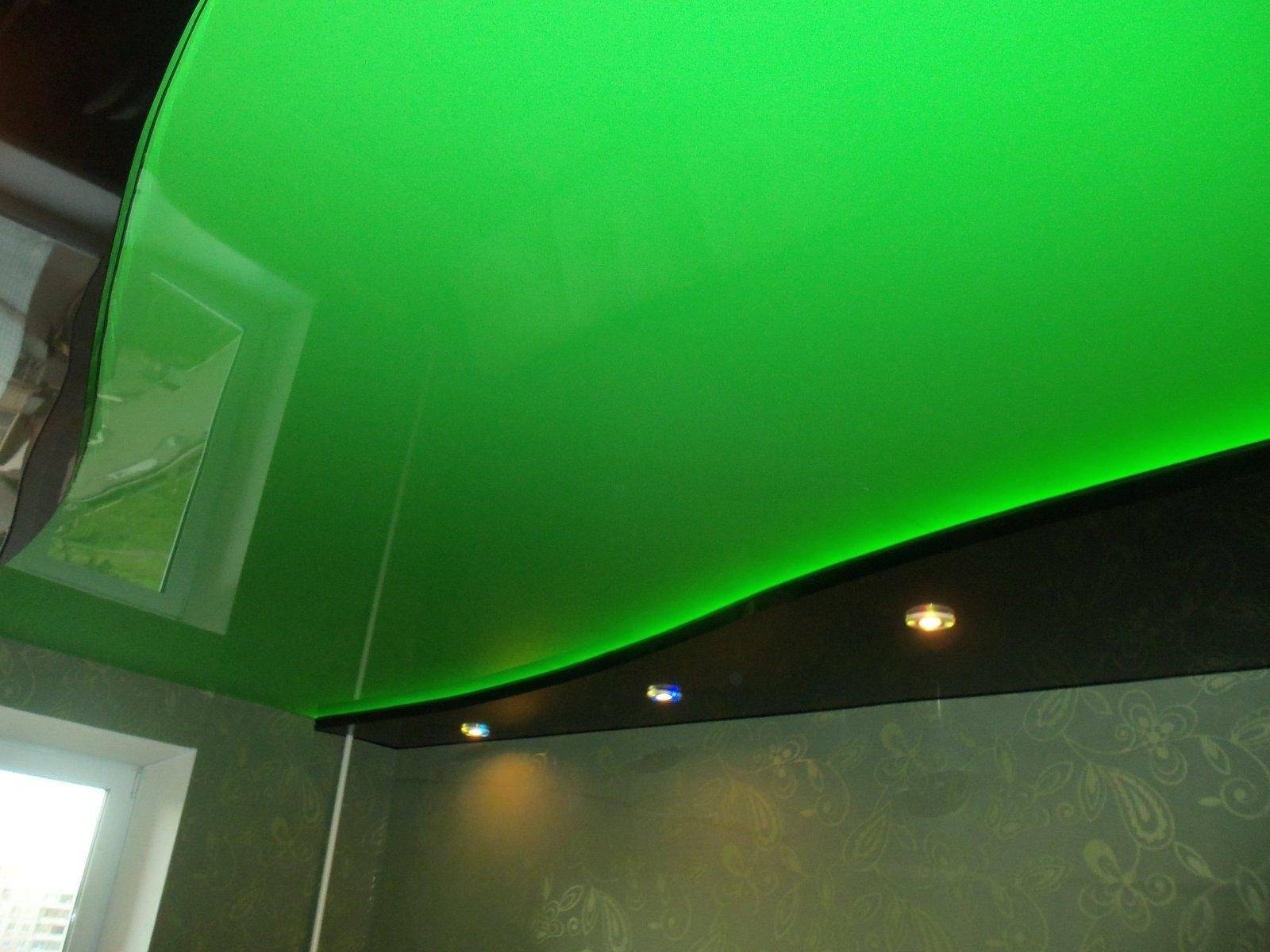 Зеленый потолок — фото лучших идей дизайна потолка с зеленым оттенком