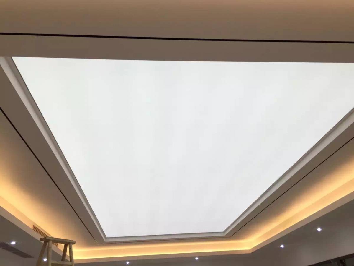 Натяжной потолок с подсветкой по периметру изнутри - 30 фото