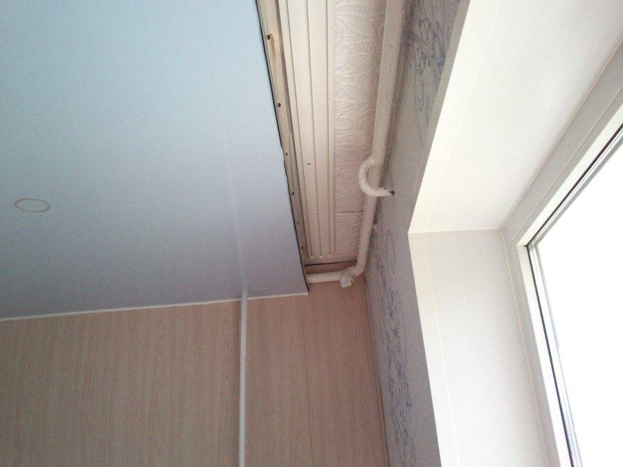 Ниша для штор в натяжном потолке с фото примерами, оптимальные размеры и как сделать своими руками