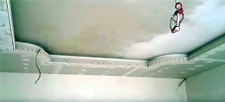 Двухуровневый потолок из гипсокартона: варианты, особенности конструкции, монтаж - handskill.ru