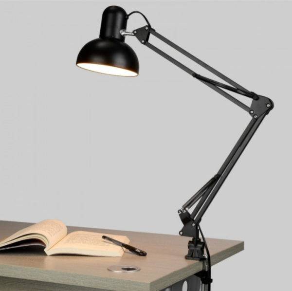 Настольные светильники для компьютерного стола: советы по выбору