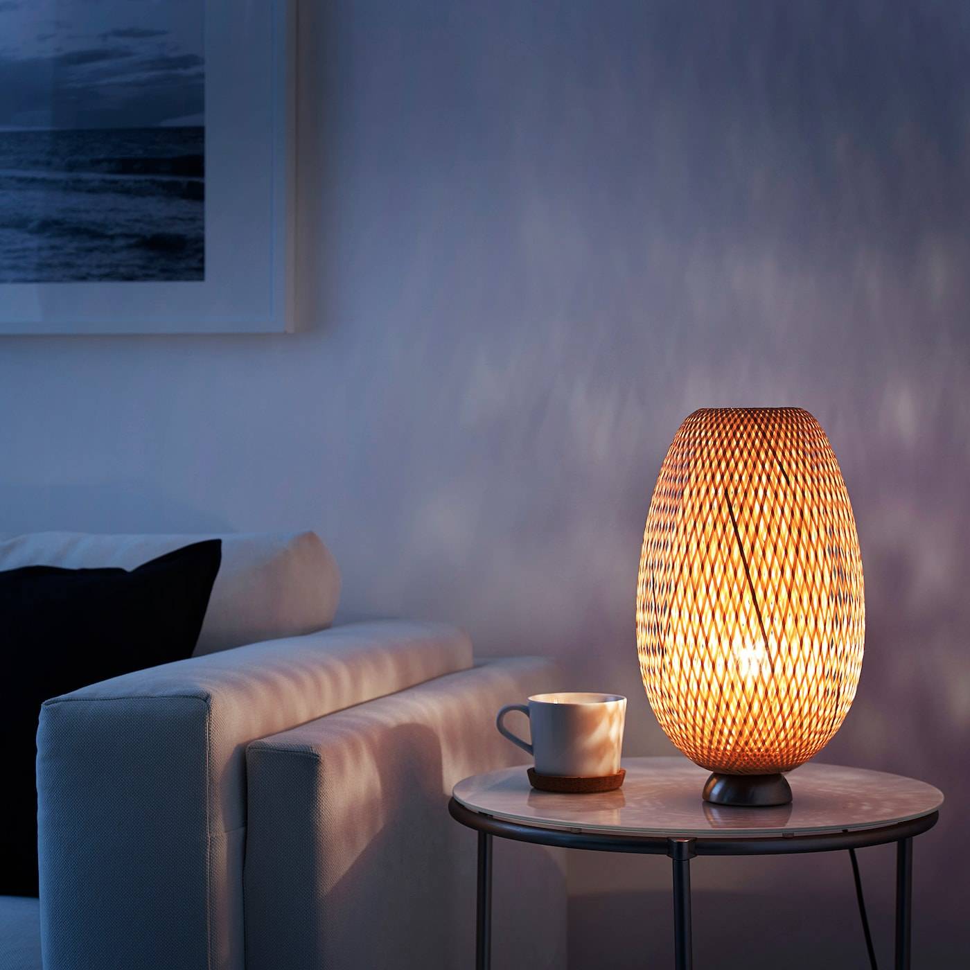Выбираем настольные лампы: часть вторая — 40 примеров для интерьера разных комнат дома