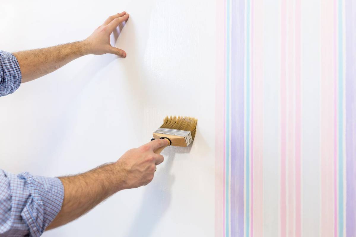 Можно ли на крашеные стены клеить обои  правила подготовки поверхности и ее отделки - все про гипсокартон