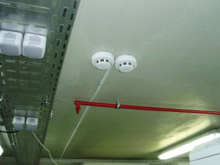Вентиляция в натяжном потолке: зачем нужна, тонкости обустройства
