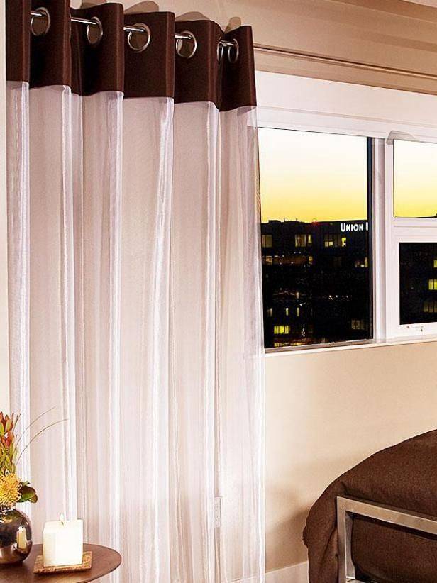Маленькие шторы — выбор модных форм штор и занавесок для кухни, гостиной и спальни (112 фото)