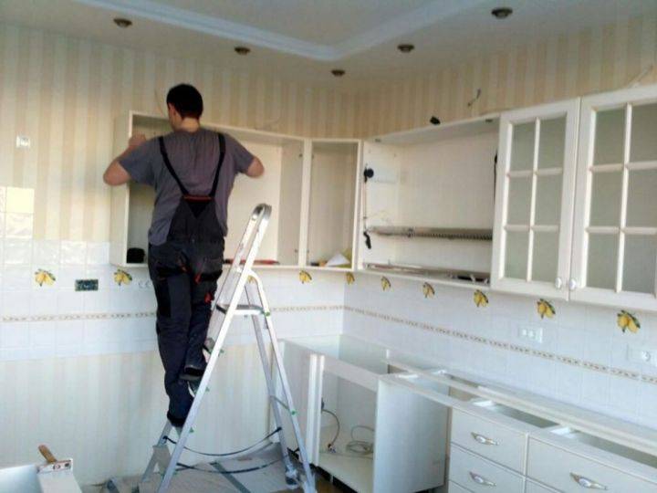 Ремонт кухонной мебели своими руками: замена фурнитуры, реставрация