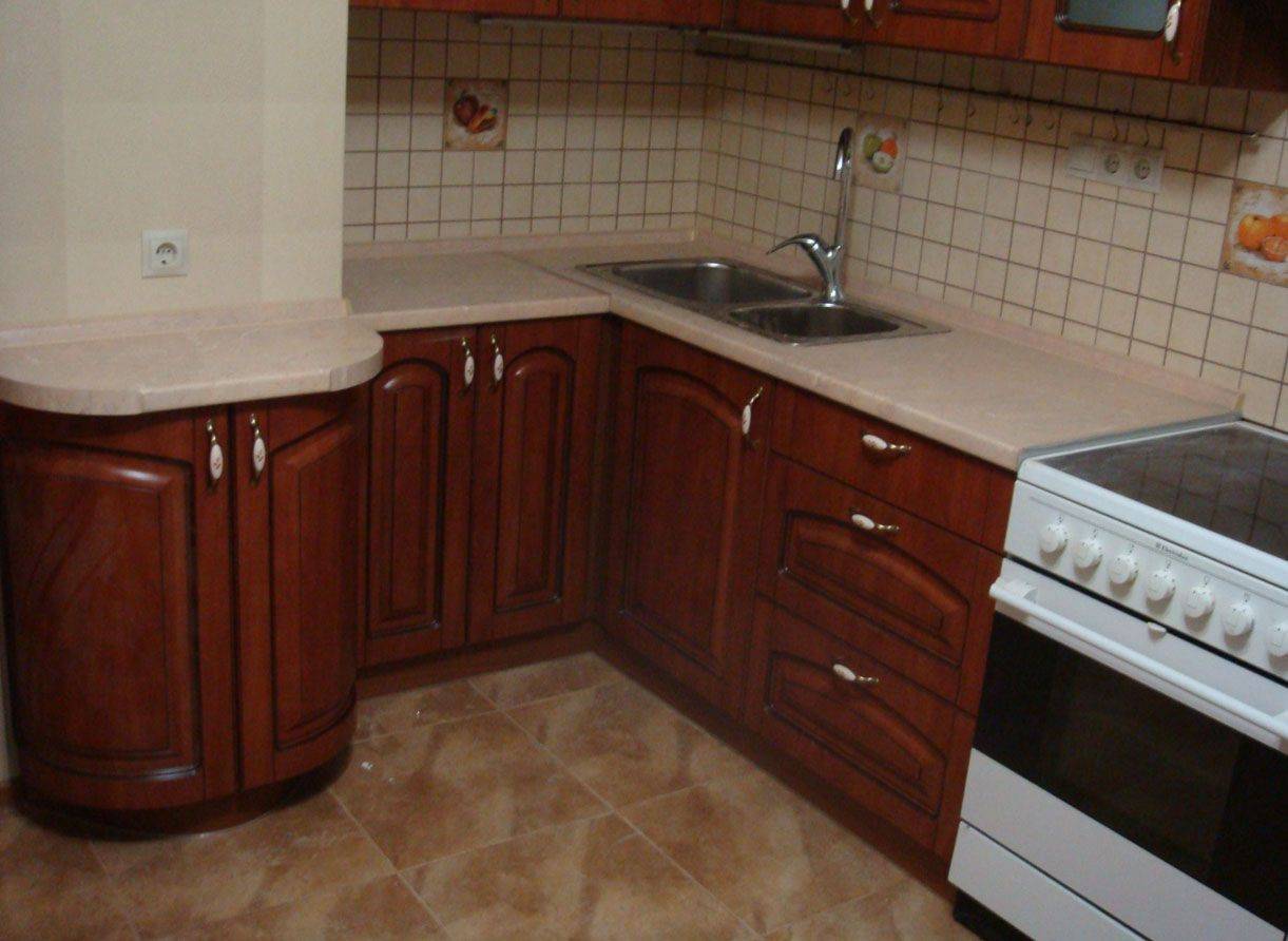 Вентиляционный короб на кухне: главное о его формах и декоре