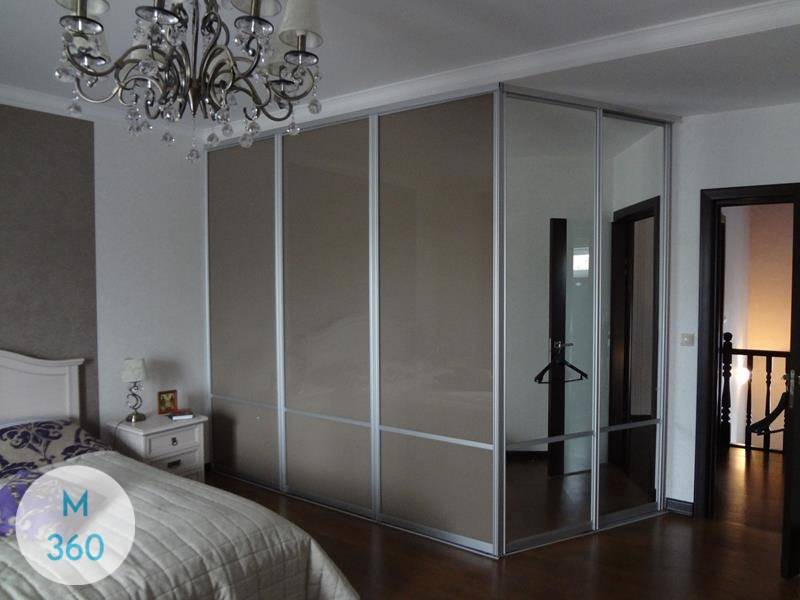 Раздвижные двери для гардеробной: зеркальные купейные и другие варианты, видео и фото