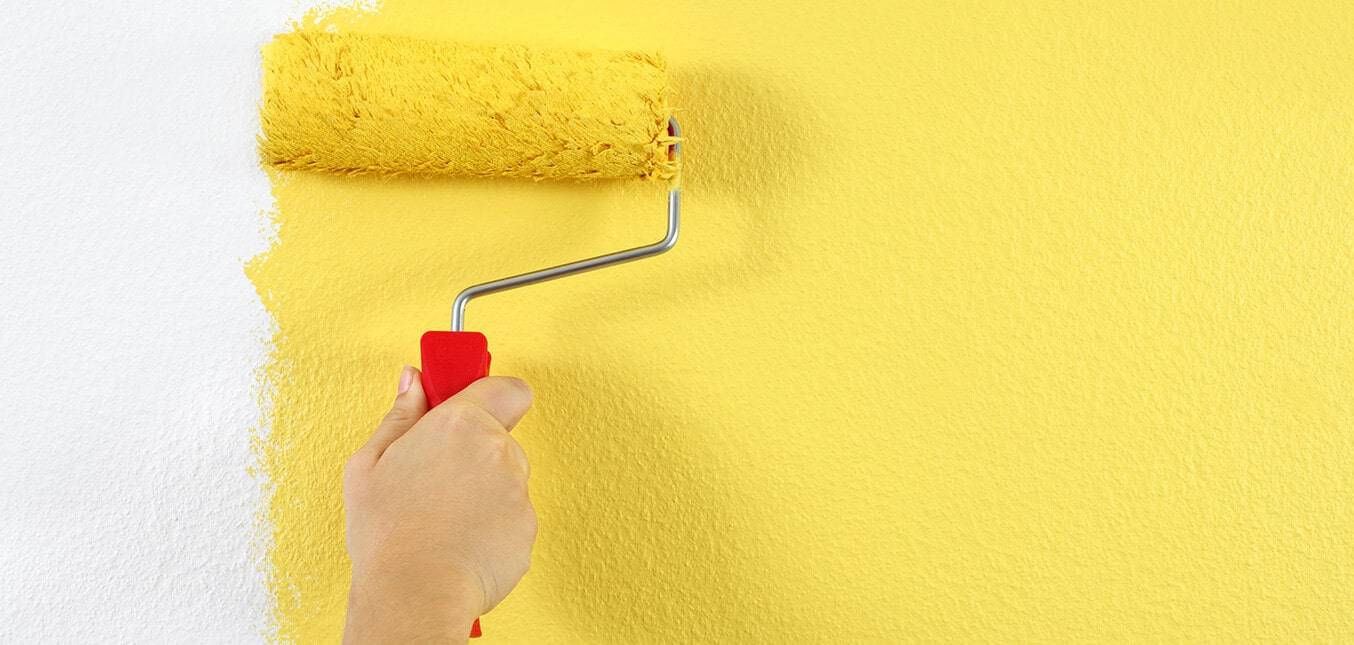 Обои для покраски стен: выбор, поклейка и покраска